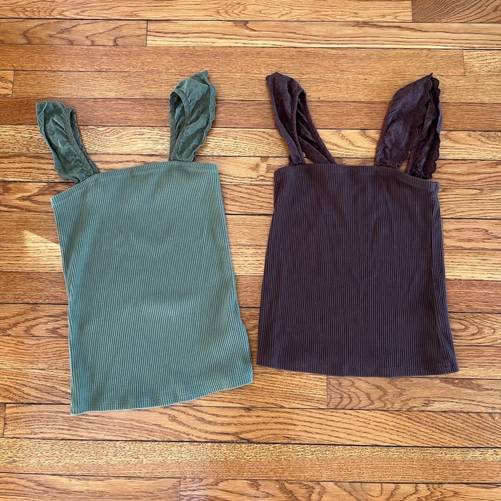 Gap Modern Rib Flutter Eyelet Lace Sleeve Tank Top Olive Brown Size Small *Read